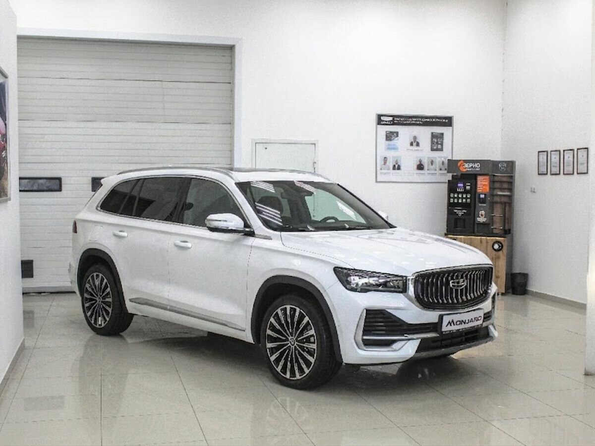 Открыть фотографии: Geely Monjaro I