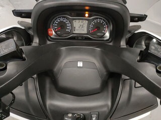 2015 Suzuki Burgman (SkyWave) 650, белый, 600000 рублей, вид 5