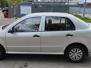 2002 Skoda Fabia I, серебристый, 350000 рублей, вид 3