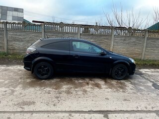 2008 Opel Astra GTC H Рестайлинг, чёрный, 330000 рублей, вид 3