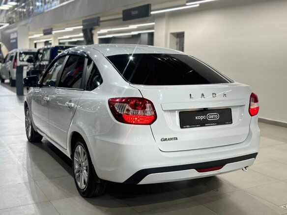 2023 Lada (ВАЗ) Granta I Рестайлинг, белый, 739000 рублей - вид 2