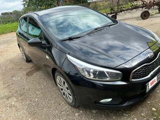 2012 Kia Ceed II, чёрный, 950000 рублей, вид 1