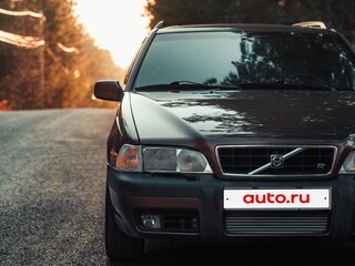 1998 Volvo V70 XC I, коричневый, 1800000 рублей, вид 4