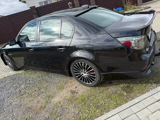 2004 BMW 5 серии 530d V (E60/E61), чёрный, 1099999 рублей, вид 3