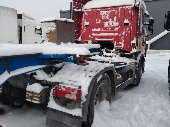 2012 Scania G-series, красный, 2400000 рублей - вид 4