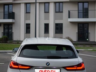2020 BMW 1 серии 118i III (F40), белый, 1920000 рублей, вид 5
