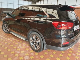 2019 Kia Sorento III Prime Рестайлинг, чёрный, 4050000 рублей, вид 4