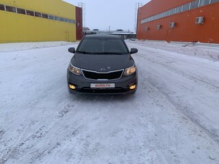 2017 Kia Rio III Рестайлинг, серый, 1010000 рублей, вид 2