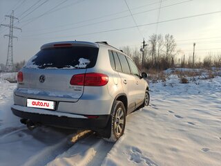 2012 Volkswagen Tiguan I Рестайлинг, серебристый, 1679000 рублей, вид 4