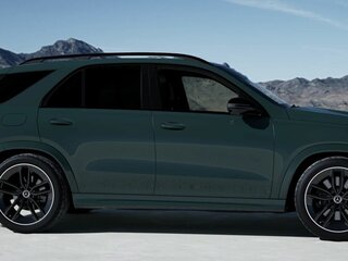 2026 Mercedes-Benz GLE 450 d II (V167) Рестайлинг 2, зелёный, 19700000 рублей, вид 3