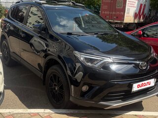 2017 Toyota RAV4 IV (XA40) Рестайлинг, чёрный, 2650000 рублей, вид 1