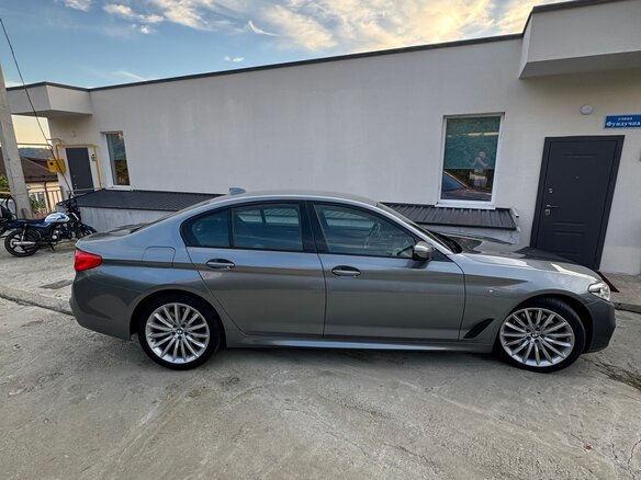 2019 BMW 5 серии 530i xDrive VII (G30/G31/G38), серый, 3577000 рублей - вид 1