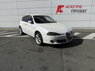 2007 Alfa Romeo 147 I Рестайлинг, белый, 690000 рублей, вид 3