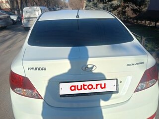 2012 Hyundai Solaris I, белый, 990000 рублей, вид 3