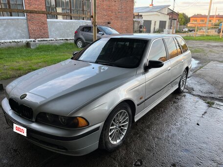 2000 BMW 5 серии 525d IV (E39) Рестайлинг, серебристый, 670000 рублей, вид 1