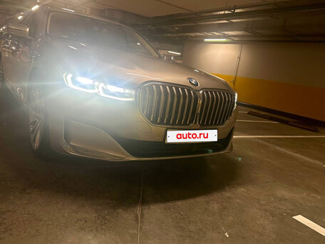 2021 BMW 7 серии Long 730Ld xDrive VI (G11/G12) Рестайлинг, серый, 7100000 рублей, вид 1