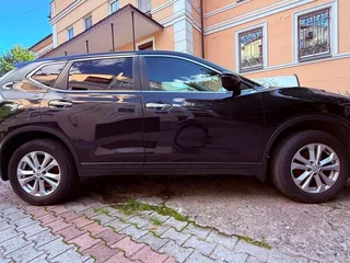 2017 Nissan X-Trail III, чёрный, 2450000 рублей, вид 4