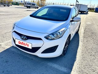 2013 Hyundai i30 II, белый, 1270000 рублей, вид 4