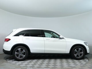 2021 Mercedes-Benz GLC 200 I (X253) Рестайлинг, белый, 3965000 рублей, вид 4