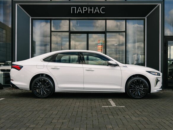 2026 Geely Preface I, белый, 3429990 рублей - вид 3