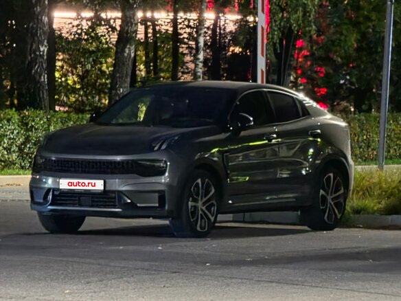 2021 Lynk & Co 05, серый, 2800000 рублей - вид 21
