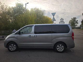 2011 Hyundai Grand Starex I, серый, 1100000 рублей, вид 4