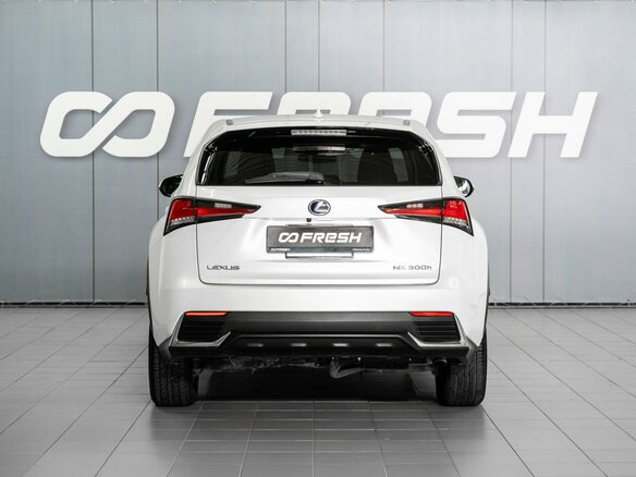 2019 Lexus NX 300h I Рестайлинг, белый, 3499000 рублей - вид 3