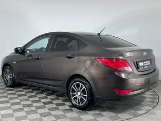 2014 Hyundai Solaris I Рестайлинг, коричневый, 905000 рублей, вид 5