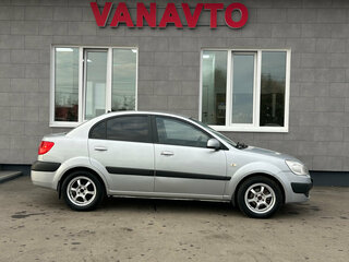 2006 Kia Rio II, серый, 435000 рублей, вид 4