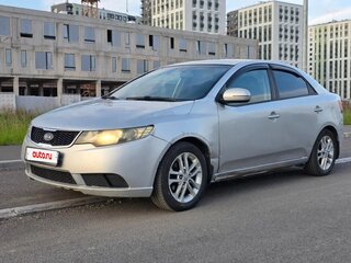 2011 Kia Cerato 4-speed II, серебристый, 350000 рублей, вид 1