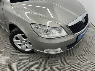 2012 Skoda Octavia II (A5) Рестайлинг, бежевый, 880000 рублей, вид 4
