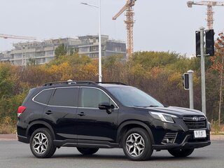 2023 Subaru Forester V Рестайлинг, чёрный, 2510000 рублей, вид 4