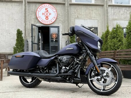 2025 Harley-Davidson Street Glide, фиолетовый, 3750000 рублей, вид 1