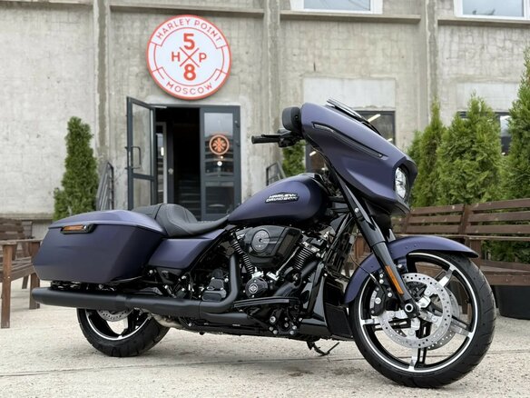 2025 Harley-Davidson Street Glide, фиолетовый, 3750000 рублей