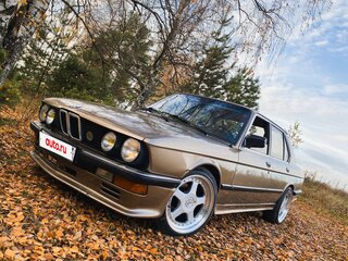 1983 BMW 5 серии 518 II (E28), коричневый, 750000 рублей, вид 4