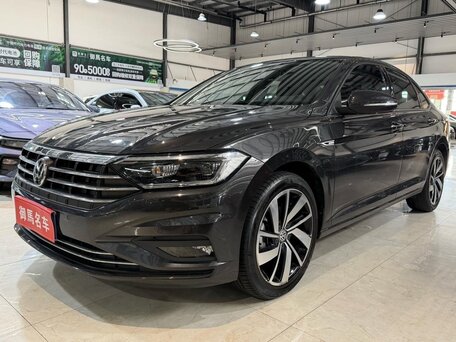 Volkswagen Sagitar III