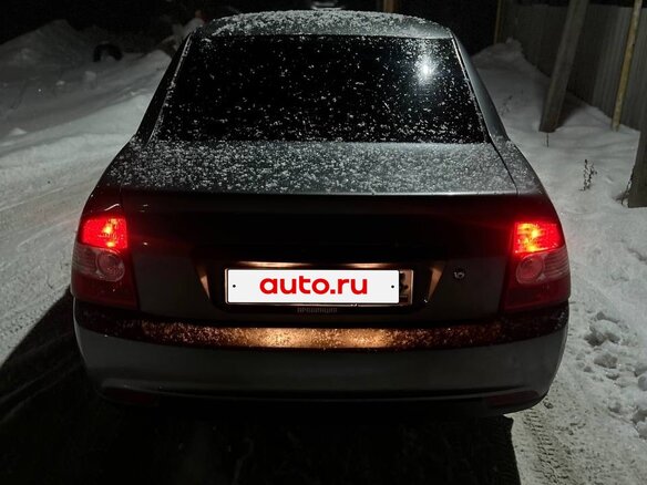 2011 Lada (ВАЗ) Priora I, серый, 300000 рублей - вид 8