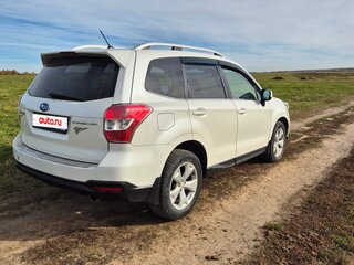 2014 Subaru Forester IV, белый, 1440000 рублей, вид 5