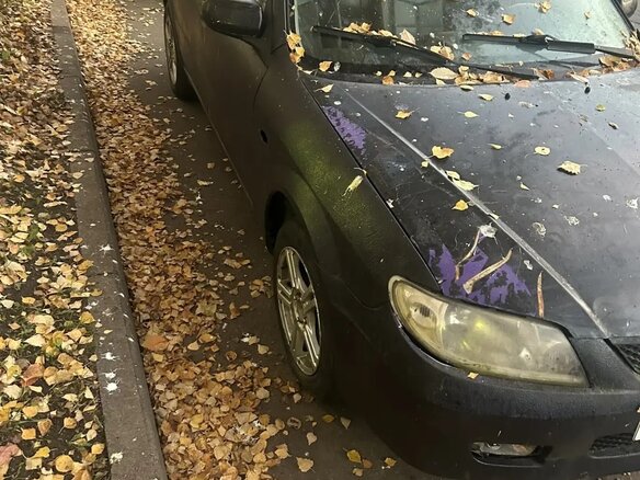 2002 Mazda 323 VI (BJ) Рестайлинг, чёрный, 120000 рублей - вид 5