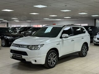 Mitsubishi Outlander III