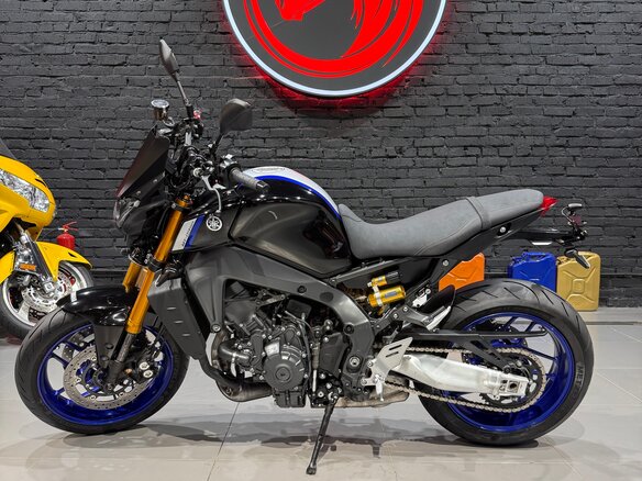 2021 Yamaha MT-09 (FZ-09), чёрный, 935000 рублей - вид 11