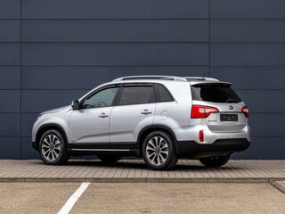 2013 Kia Sorento II Рестайлинг, серебристый, 1855000 рублей, вид 4