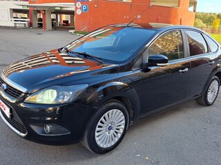 2009 Ford Focus II Рестайлинг, чёрный, 640000 рублей, вид 1