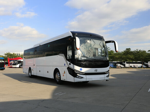 2026 King Long L12, белый, 17109765 рублей