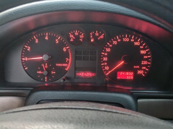 1997 Audi A4 I (B5), серебристый - вид 6