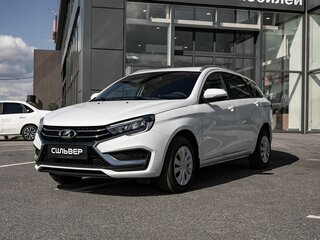 2026 Lada (ВАЗ) Vesta SW I Рестайлинг (NG), белый, 1810000 рублей, вид 1
