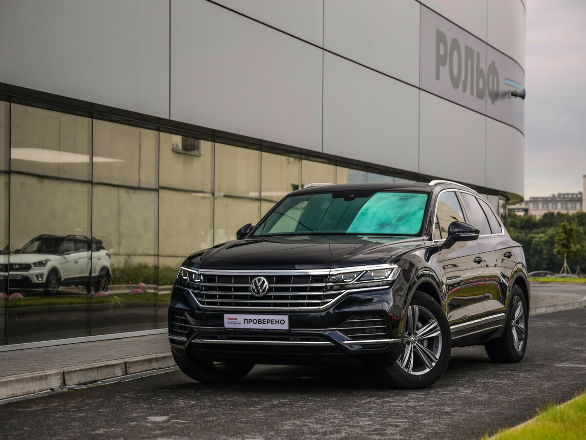 Открыть фотографии: Volkswagen Touareg III