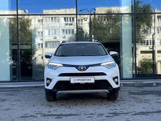 2018 Toyota RAV4 IV (XA40) Рестайлинг, белый, 2217000 рублей, вид 2