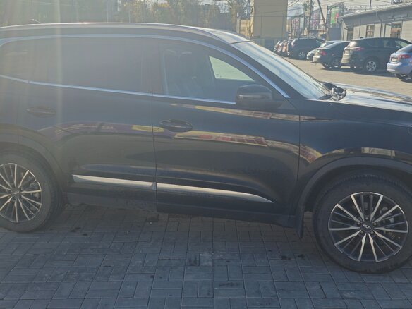 2023 Chery Tiggo 8 I Рестайлинг, чёрный, 1815000 рублей - вид 2