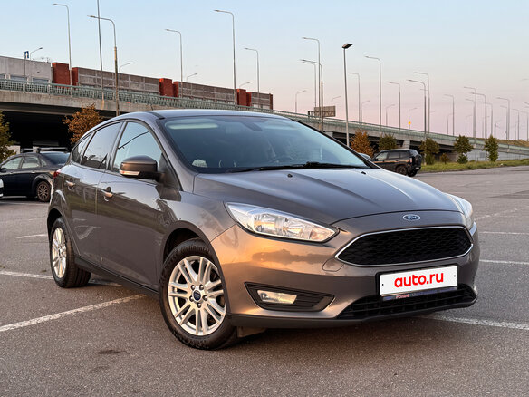 2018 Ford Focus III Рестайлинг, серый, 1520000 рублей - вид 1